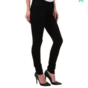 Joe’s Jeans NWT Flawless Collection - Black(sz 25)